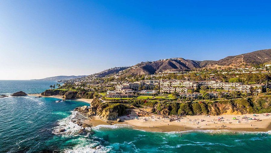 10 Reasons to Move to Laguna Beach, CA