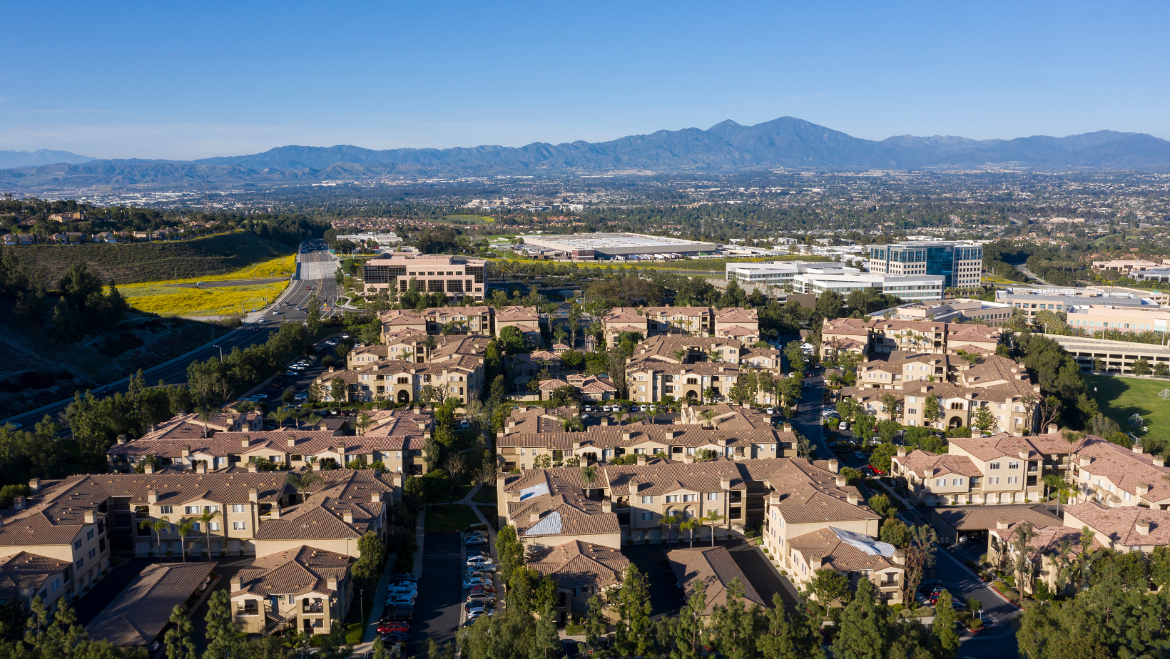 aerial of apartments in aliso viejo