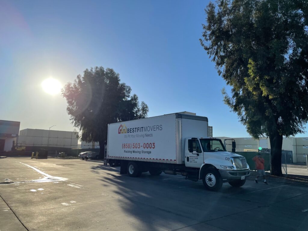 best fit movers truck in the sunset